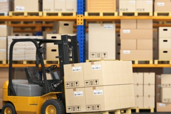 Empilhadeira elétrica: benefícios e aplicações